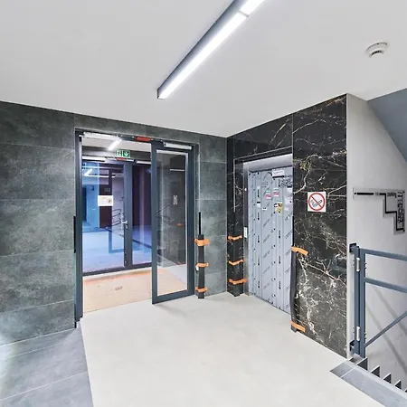 Nowa Manufaktura Krzyki By Renters Wroclaw