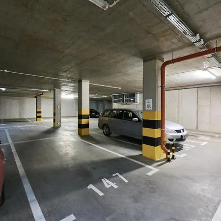 Апартаменты Nowa Manufaktura Krzyki By Renters