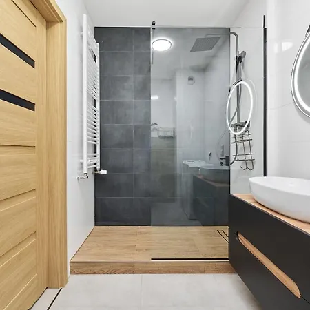 Nowa Manufaktura Krzyki By Renters Апартаменты