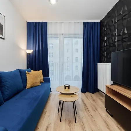 Nowa Manufaktura Krzyki By Renters Wrocław