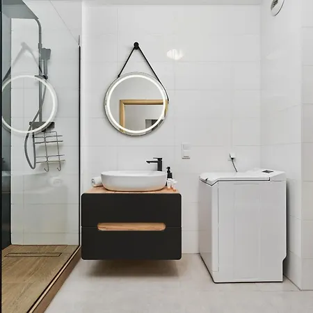 Nowa Manufaktura Krzyki By Renters Breslau