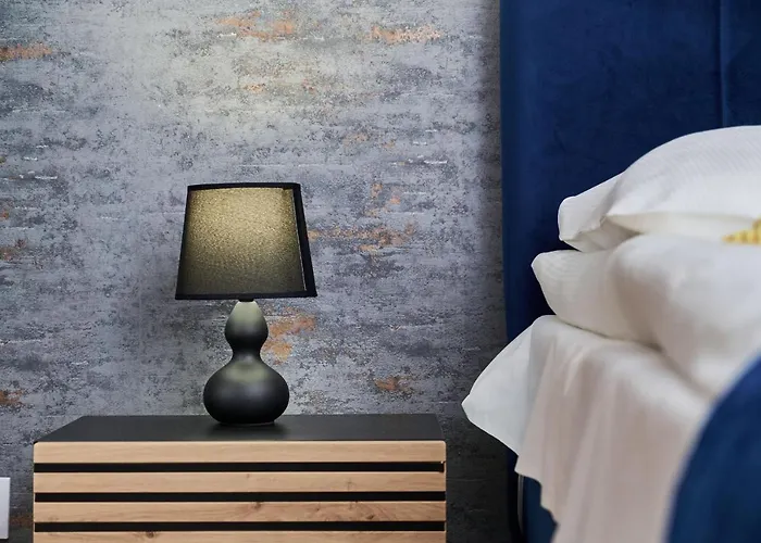 Nowa Manufaktura Krzyki By Renters