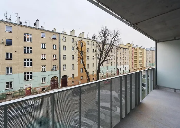 Apartment Nowa Manufaktura Krzyki By Renters