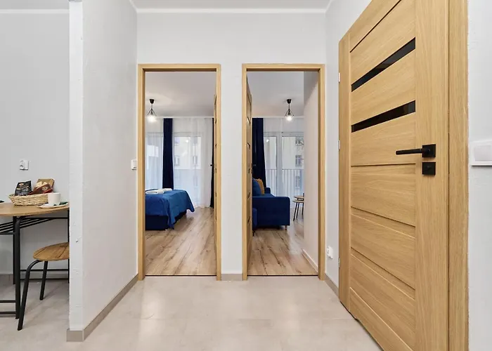 Nowa Manufaktura Krzyki By Renters فروتسواف