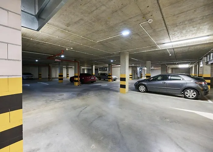 Nowa Manufaktura Krzyki By Renters فروتسواف